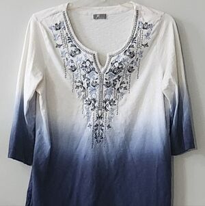 JM Collection Womens Tunic with Embroidery No Size Tag Looks M P2P 21.5" 28" L